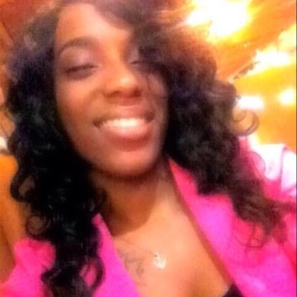 Meet your Posher, YaYa - Picture 2 of 4